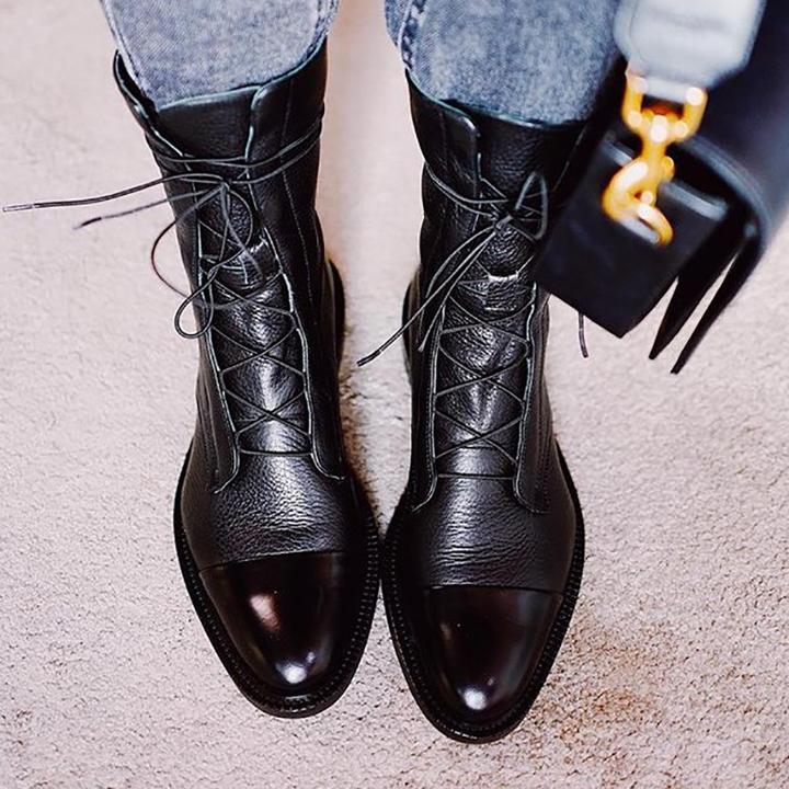 Quinn | Lace-Up Boots